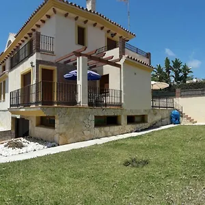 https://precioso-chalet-con-mar-a-50-metros.es-andalucia.com