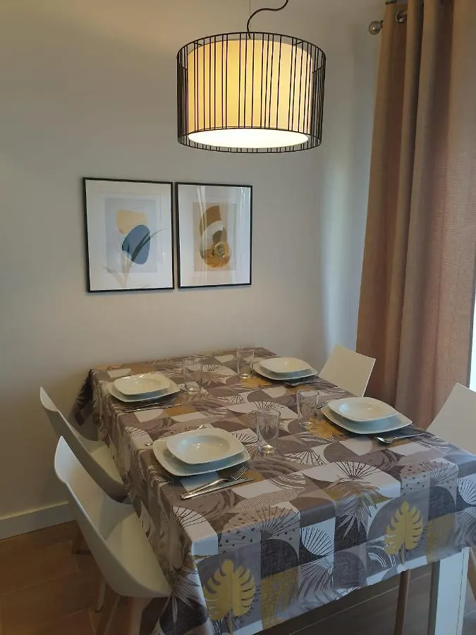 Maxx Apartamento سالو 0*,